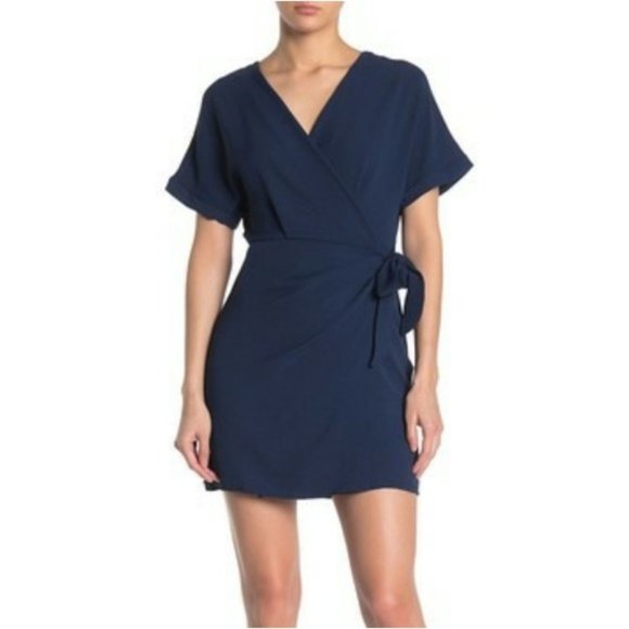 elbow sleeve wrap dress
